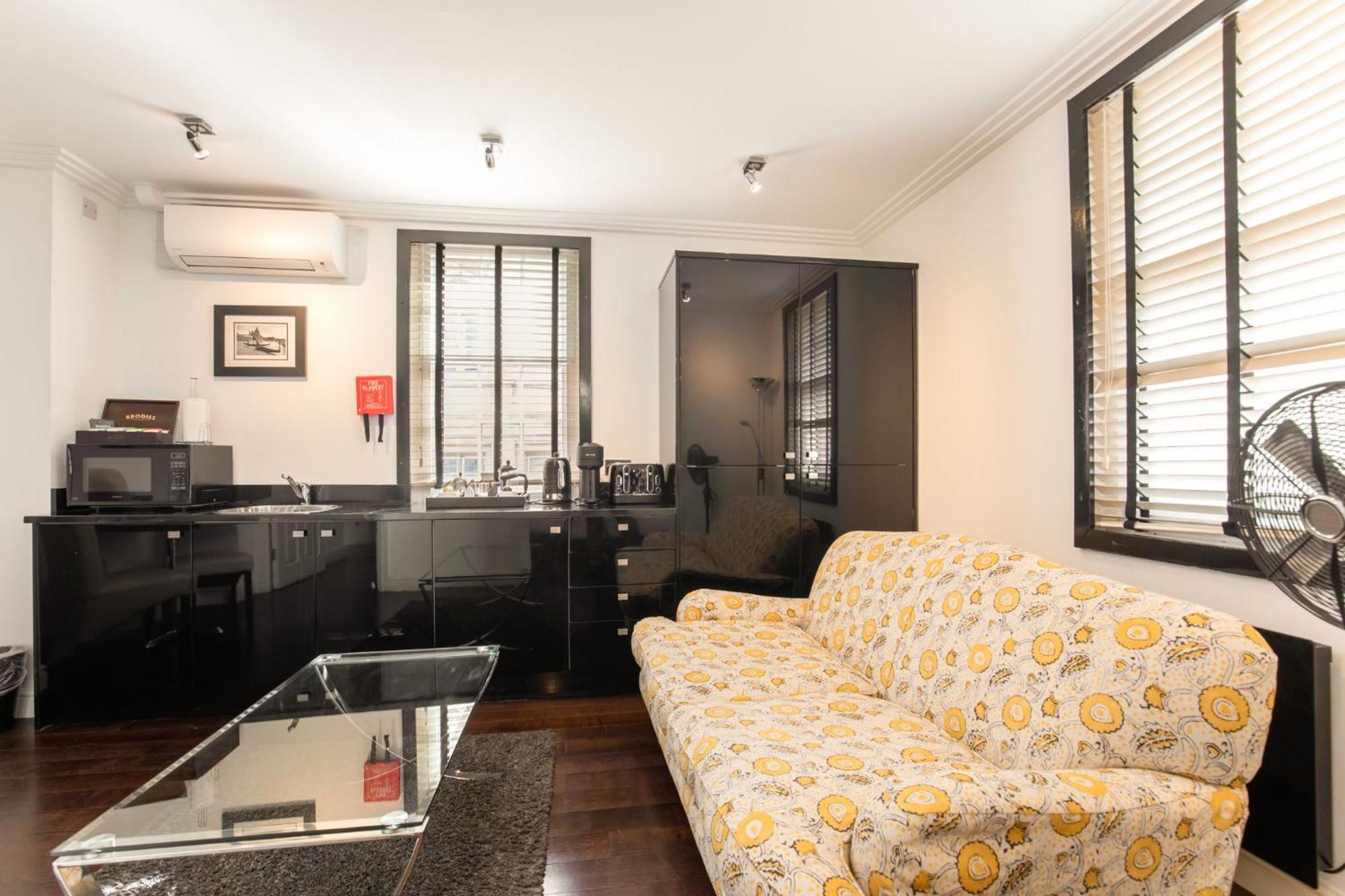 Strozzi Palace Suites By Mansley Cheltenham Zewnętrze zdjęcie