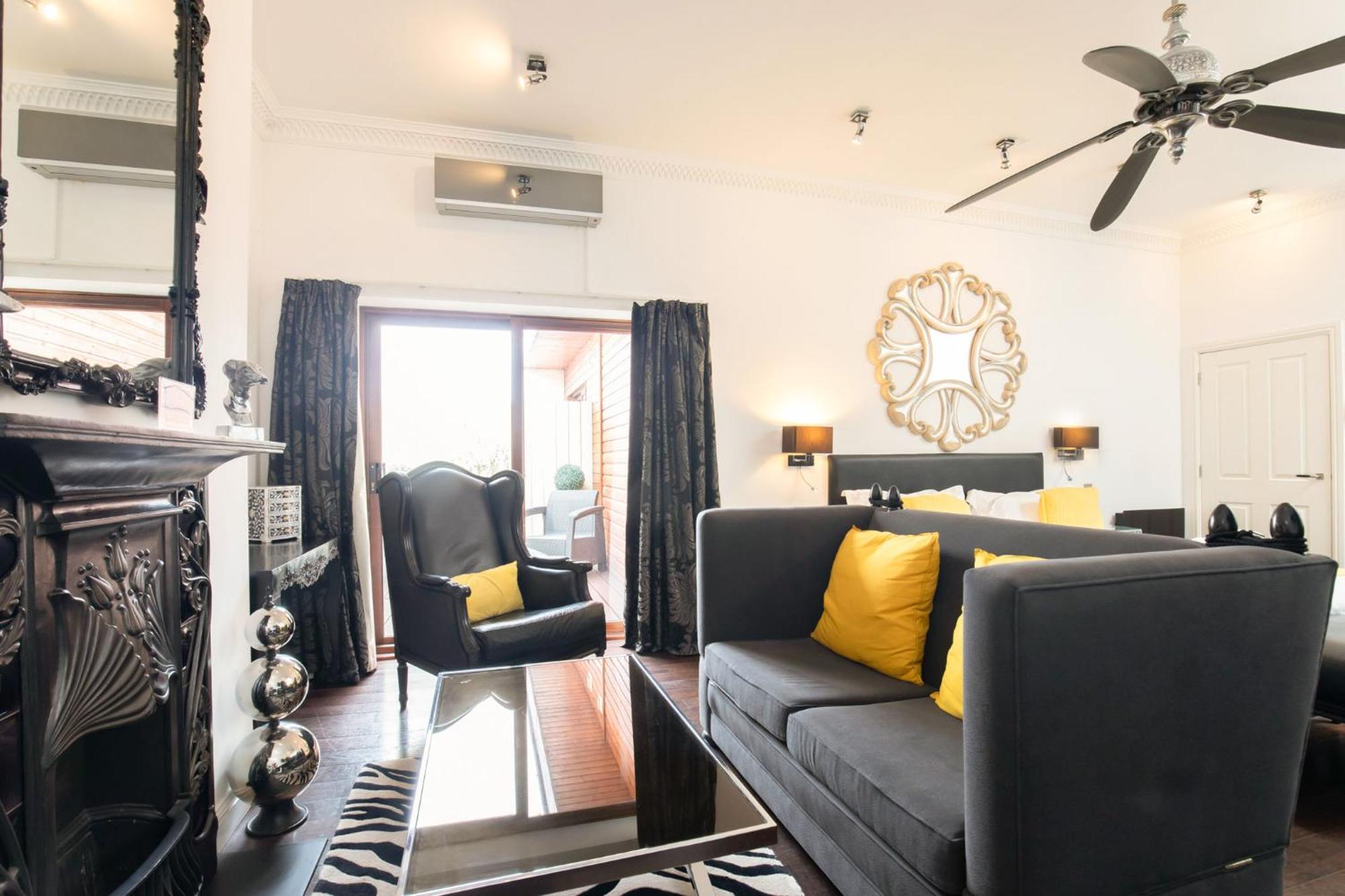 Strozzi Palace Suites By Mansley Cheltenham Zewnętrze zdjęcie