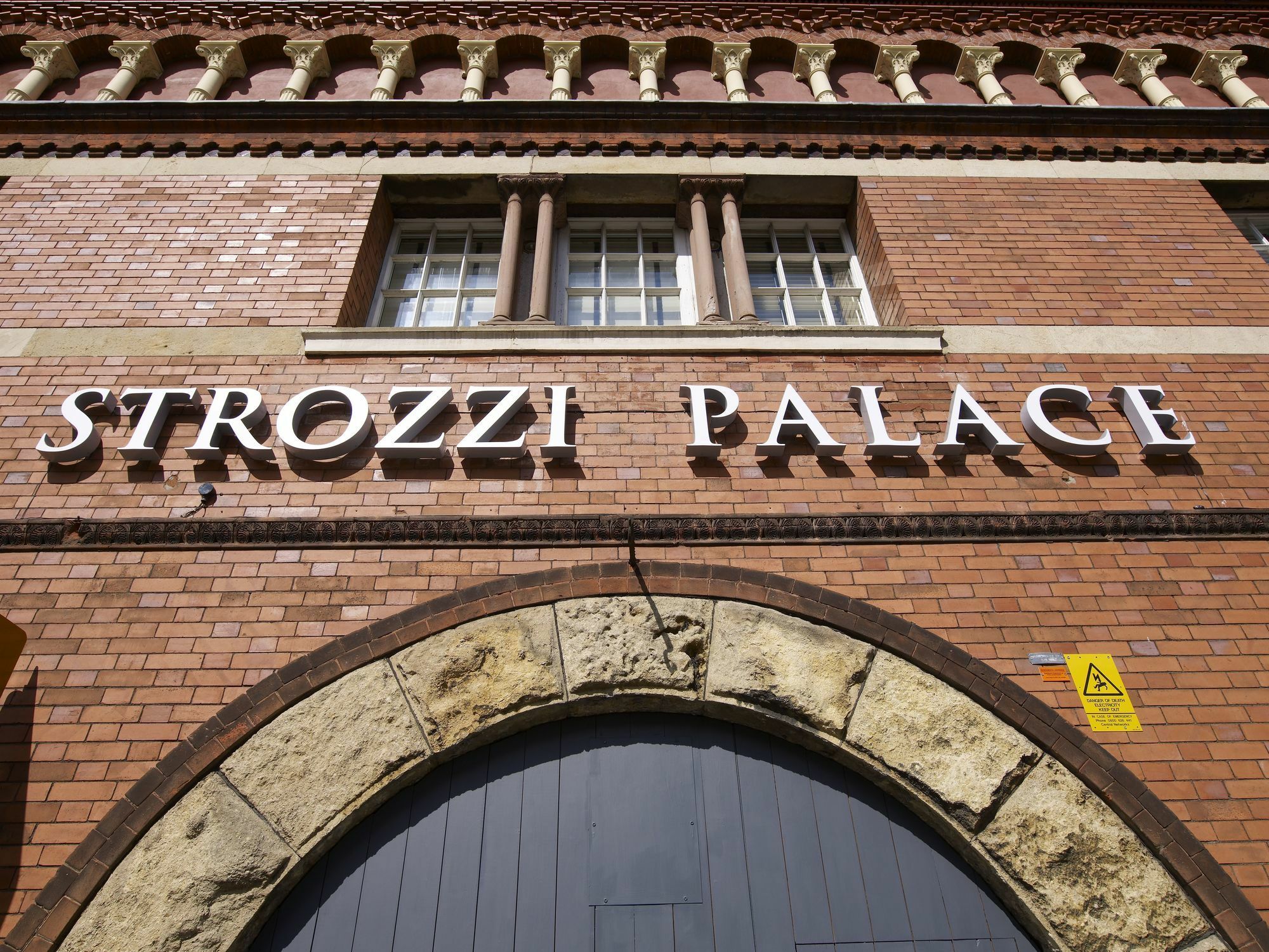 Strozzi Palace Suites By Mansley Cheltenham Zewnętrze zdjęcie